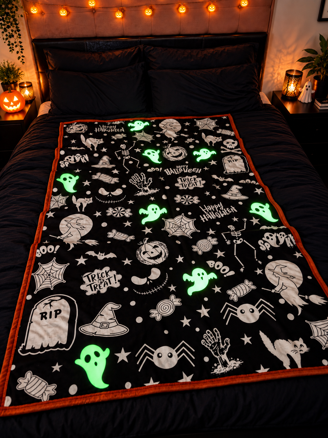 🎃 October Exclusive Orange Halloween Colourable Blanket 👻✨